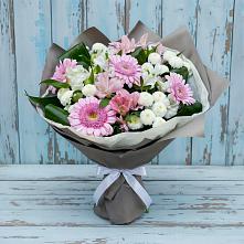 Букет цветов из:  Герберы, Альстромерии и Хризантемы в Монетный