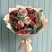 Букет цветов из: Гвоздики и Розы в Монетный