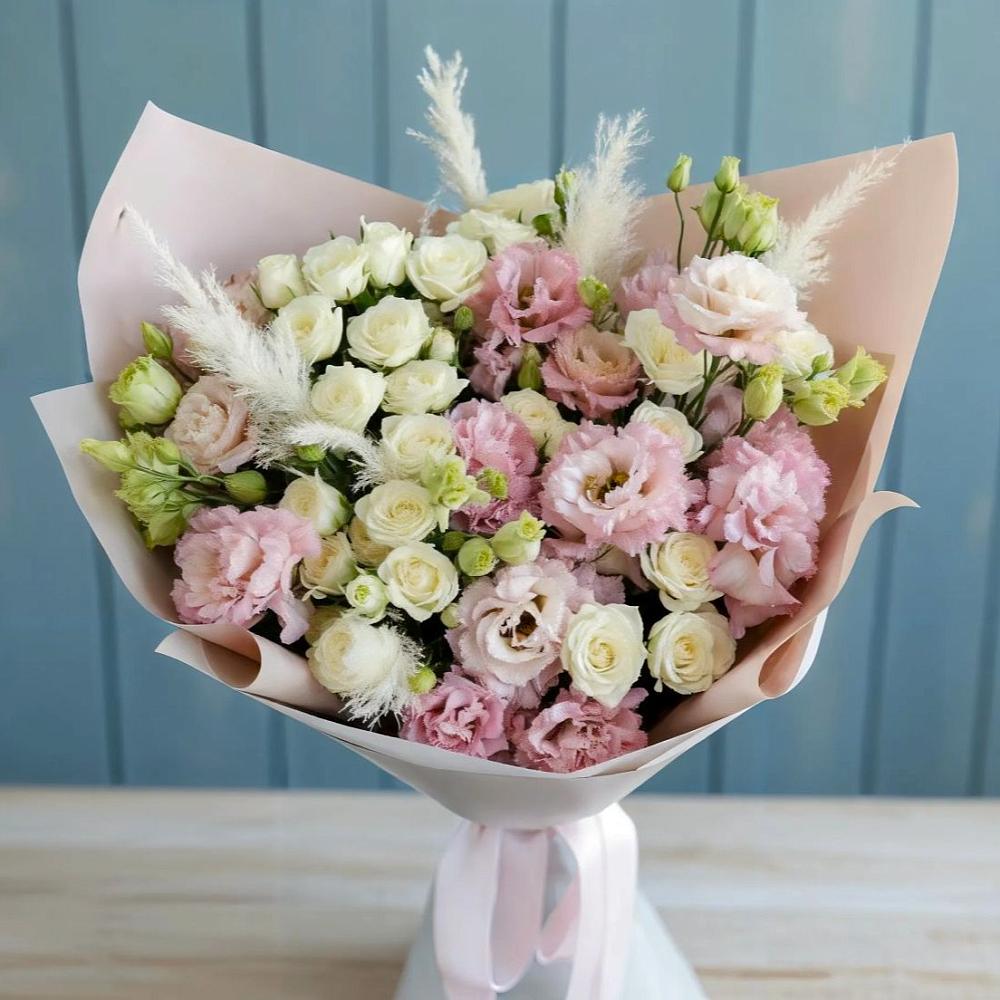 Букет цветов из: Альстромерии и Розы в Монетный