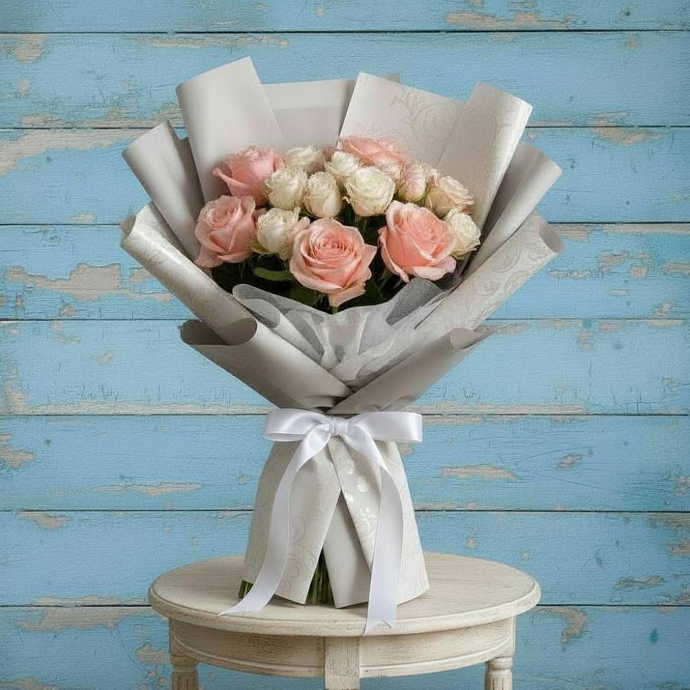 Букет цветов из: Розы в Монетный