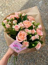 Букет цветов из:  Розы #REPLACE_PRED# Монетный