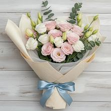 Букет цветов из:  Лизиантусы #REPLACE_PRED# Монетный