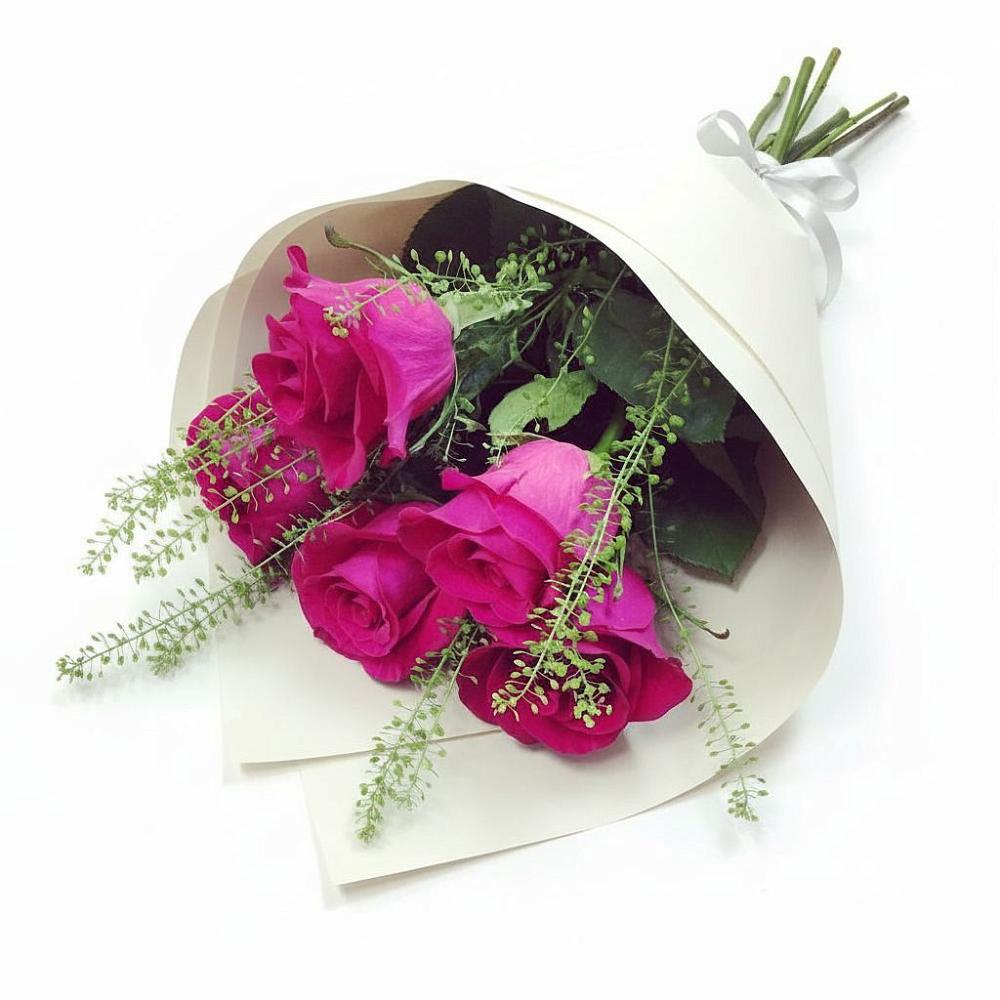 Букет цветов из: Розы в Монетный