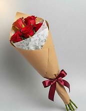 Букет цветов из:  Розы в Монетный