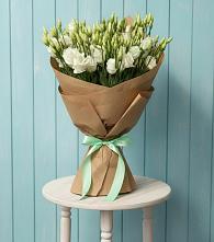 Букет цветов из:  Лизиантусы в Монетный