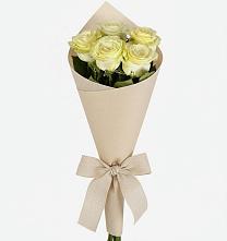 Букет цветов из:  Розы в Монетный