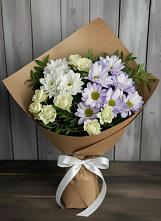 Букет цветов из:  Хризантемы и Розы в Монетный