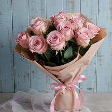 Букет цветов из:  Розы в Монетный