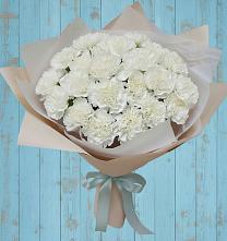 Букет цветов из:  Гвоздики в Монетный