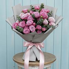 Букет цветов из:  Розы в Монетный